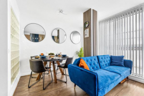 Bullring Lux Suite, New Street Free Netflix - Free Secure Parking- Sleeps 6